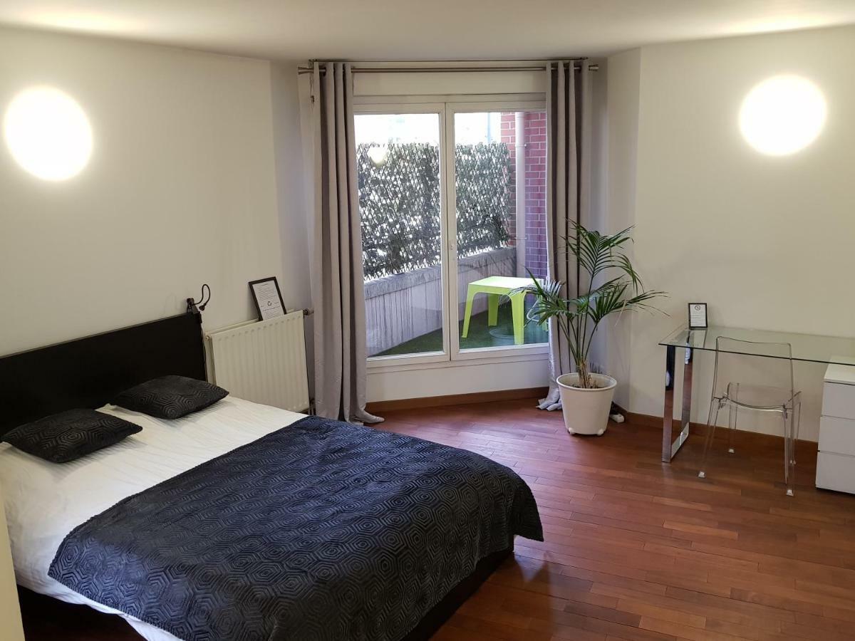 Appartement Le Vinci La Defense Courbevoie Buitenkant foto